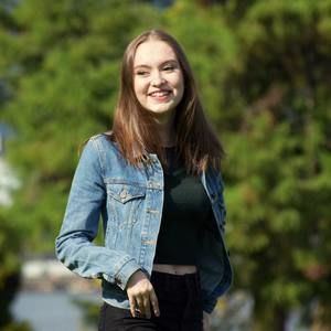 Meet your Posher, Hannah